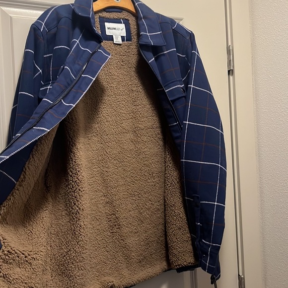 Zipped Sweater - Picture 5 of 5